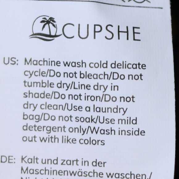 Cupshe Jojo Black Stretch Velvet Velour Wide Leg Pants Sz LARGE - Picture 4 of 6